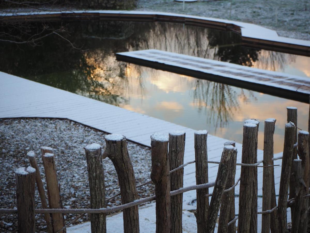Maison Terre Les Cabanes De Fallot - Sauna Bain-Froid Piscine Naturelle L'isle-Bouzon Exterior photo